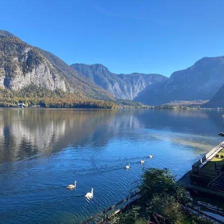 Privatzimmer Am See Hallstatt Exterior photo